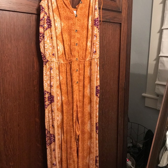 Burnt Golden Jumpsuit - Picture 6 of 7